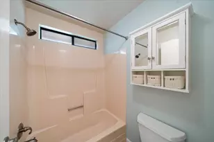 7235 Amigo Way, Redding, CA 96002 - Photo 18