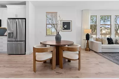 1070 Darwin Ter 4, Sunnyvale, CA 94085 - Photo 14