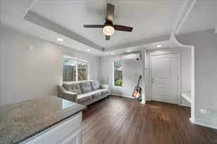 409 Smile Pl, Redding, CA 96001 - Photo 32