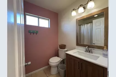 2126 McKinley Ct, Los Banos, CA 93635 - Photo 12