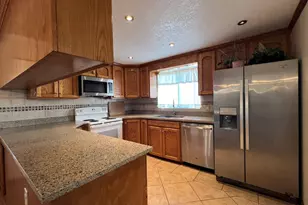 2126 Mc Kinley Ct, Los Banos, CA 93635 - Photo 8