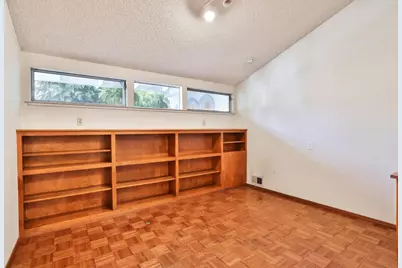 1492 Robsheal Dr, San Jose, CA 95125 - Photo 8