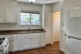 961 S 7th St, San Jose, CA 95112 - Photo 8