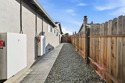 2441 Lambert Pl, Union City, CA 94587 - Photo 56