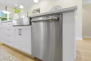 1972 Sage Loop, Mountain View, CA 94043 - Photo 14