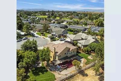 310 Bonnie Ln, Hollister, CA 95023 - Photo 36