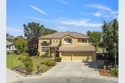 310 Bonnie Ln, Hollister, CA 95023 - Photo 1