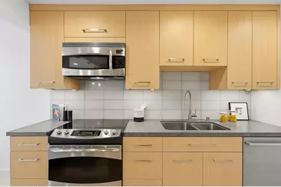 7050 Rainbow Dr 4, San Jose, CA 95129 - Photo 14