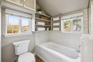 1 Binnacle Ln, Foster City, CA 94404 - Photo 44