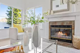 1 Binnacle Ln, Foster City, CA 94404 - Photo 16