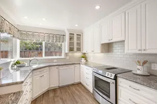 961 Harney Way, Sunnyvale, CA 94087 - Photo 12