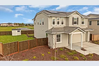 1860 Hydrangea Dr, Hollister, CA 95023 - Photo 6