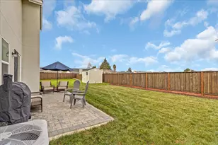 1860 Hydrangea Dr, Hollister, CA 95023 - Photo 50