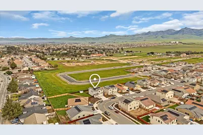 1860 Hydrangea Dr, Hollister, CA 95023 - Photo 58