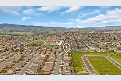 1860 Hydrangea Dr, Hollister, CA 95023 - Photo 62