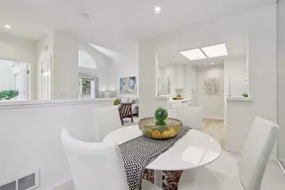 2508 Hastings Shore Ln, Redwood City, CA 94065 - Photo 12