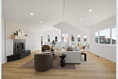 211 Washington Blvd, Half Moon Bay, CA 94019 - Photo 14