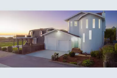 211 Washington Blvd, Half Moon Bay, CA 94019 - Photo 2