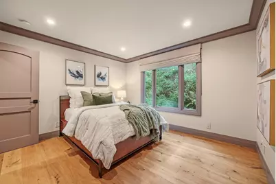 11913 Murietta Ln, Los Altos Hills, CA 94022 - Photo 40