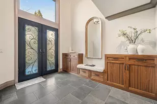 11913 Murietta Ln, Los Altos Hills, CA 94022 - Photo 2