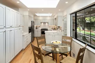 260 Trianon Way, Los Altos, CA 94022 - Photo 12