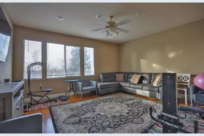 3032 Grasmere Cir, Roseville, CA 95661 - Photo 18