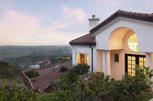 25691 Whip Rd, Monterey, CA 93940 - Photo 2