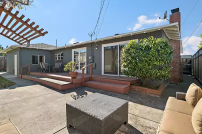 2257 Portsmouth Way, San Mateo, CA 94403 - Photo 18