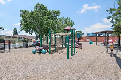 2257 Portsmouth Way, San Mateo, CA 94403 - Photo 24