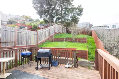 936 Brussels St, San Francisco, CA 94134 - Photo 8