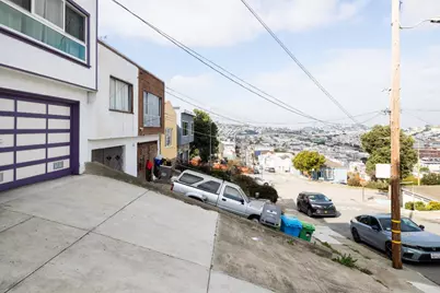 936 Brussels St, San Francisco, CA 94134 - Photo 14