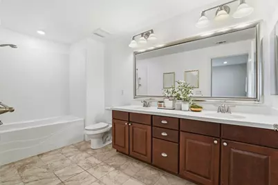 1120 Karby Ter 203, Sunnyvale, CA 94089 - Photo 12