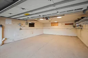 20808 Pamela Way, Saratoga, CA 95070 - Photo 38