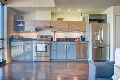 88 E San Fernando St 1406, San Jose, CA 95113 - Photo 4