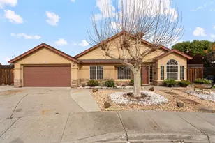 161 Amber Ct, Hollister, CA 95023 - Photo 2