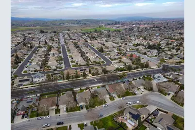 2041 Evelyns Dr, Hollister, CA 95023 - Photo 28