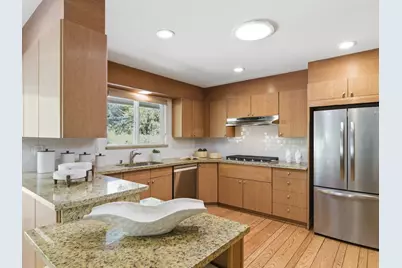 28266 Christopher Ln, Los Altos Hills, CA 94022 - Photo 10