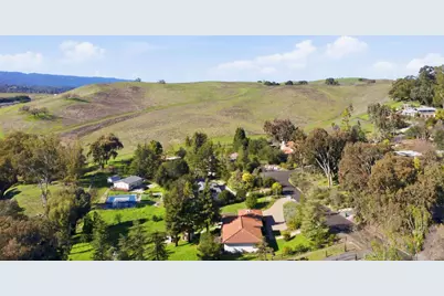 28266 Christopher Ln, Los Altos Hills, CA 94022 - Photo 36