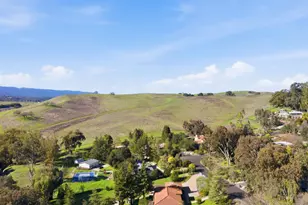 28266 Christopher Ln, Los Altos Hills, CA 94022 - Photo 36