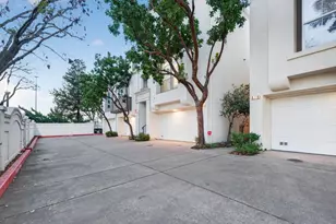 885 Spirit Walk, Milpitas, CA 95035 - Photo 2