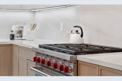 985 Lincoln Ave, Palo Alto, CA 94301 - Photo 26