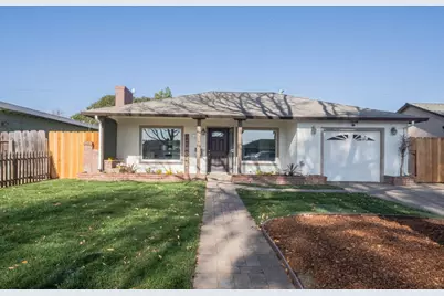 323 Chaparral St, Salinas, CA 93906 - Photo 1
