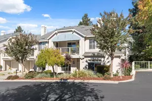 7704 Galloway Dr, San Jose, CA 95135 - Photo 32