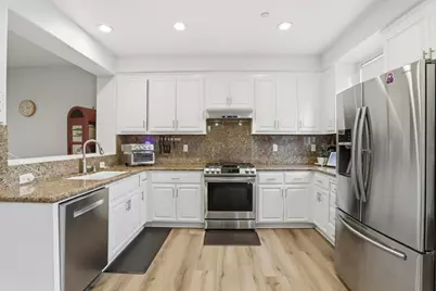 70 Towne Cir, Mountain View, CA 94040 - Photo 12