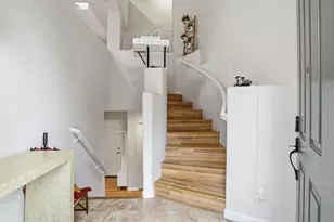 70 Towne Cir, Mountain View, CA 94040 - Photo 6