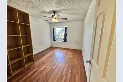 7605 Golden Rise Ct, Bakersfield, CA 93313 - Photo 10