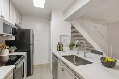 331 N 1st St 3, Campbell, CA 95008 - Photo 6