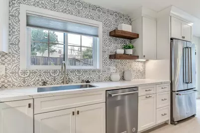 5065 Kingston Way, San Jose, CA 95130 - Photo 8