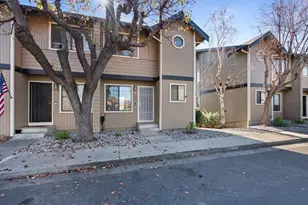 801 Nash Rd B10, Hollister, CA 95023 - Photo 6