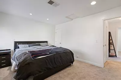 801 Nash Rd B10, Hollister, CA 95023 - Photo 22